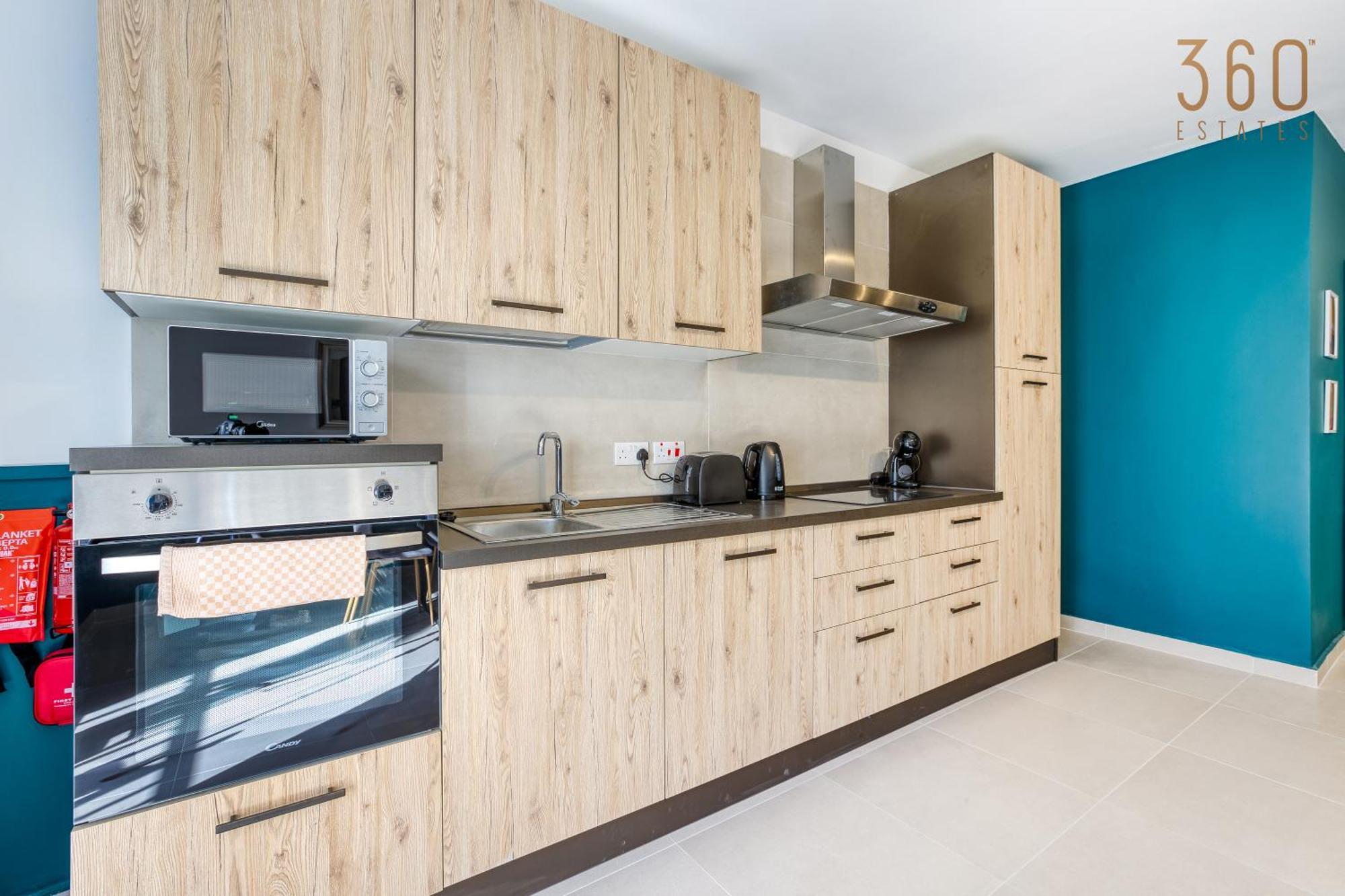 Urban Square Elite Suites By 360 Estates Pieta Ngoại thất bức ảnh